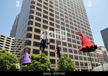 Groupe performance australienne Strange Fruit amusant dans le centre-ville de Los Angeles, Californie Banque D'Images