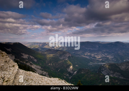 Europe France Provence vue sur environs paysage de montagne de Lure Banque D'Images