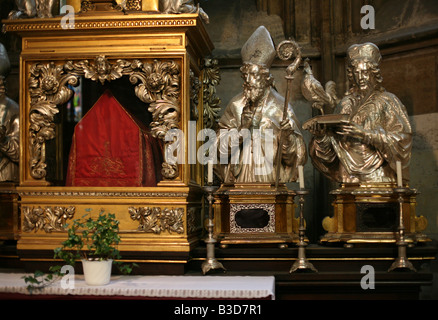 Reliques de Saint Adalbert de Prague à St Cathédrale Saint-Guy au Château de Prague à Prague, République Tchèque Banque D'Images