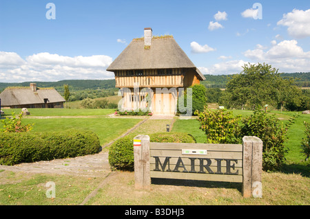 Mairie St Sulpice de Grimbouville Normandie France Banque D'Images