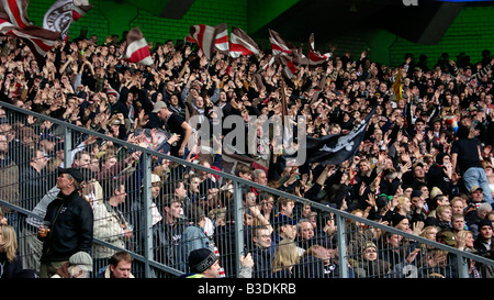 Football, 2. Bundesliga Borussia Moenchengladbach, 2007-2008, contre le FC Sankt Pauli 1:0, stade Borussia Park, foule de spectateurs, fans Banque D'Images