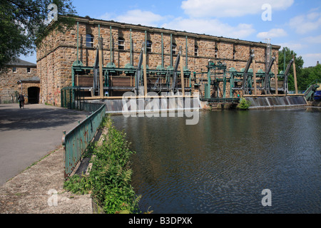 Kahlenberg Wasserkraftwerk der RWW, Rheinisch-Westfaelische Wasserwerksgesellschaft, Muelheim an der Ruhr, Ruhr, NRW Banque D'Images