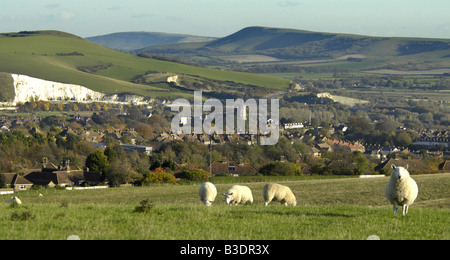 Lewes, les South Downs, collines, Château de Lewes, Beacon Firle, Mont Caburn, sunrise, Ouse Valley, les moutons Banque D'Images