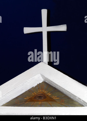 L'oeil de Dieu à l'église de la Sainte Trinité Verlotes Samos Grèce Banque D'Images