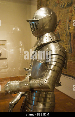 Three-Quarter Cuirassier Armor / 1605-10 Banque D'Images