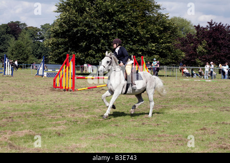 Compétition cso, Poynton Show, Cheshire, Angleterre Banque D'Images