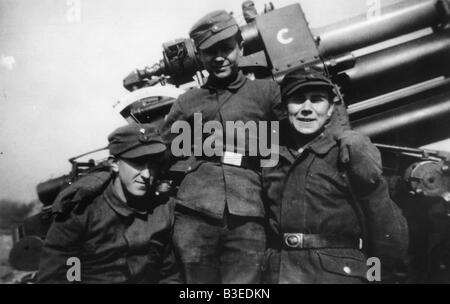 Hitler Jeunesse / Anti-aircraft / 1944 Banque D'Images