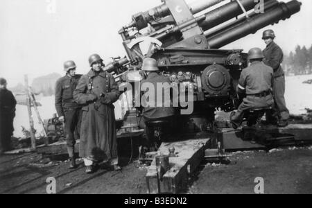 Hitler Jeunesse / Anti-aircraft / 1944 Banque D'Images