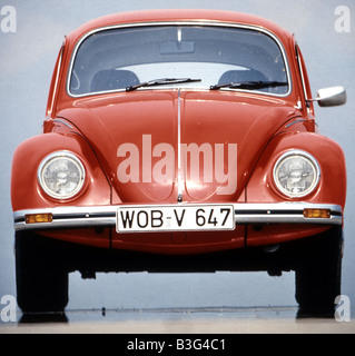 Voiture, VW, Volkswagen, beetle 1302, orange, compact, sous-compactes, petite voiture, l'année de modèle 1970-1972, ancienne, années 70, années 70, sed Banque D'Images