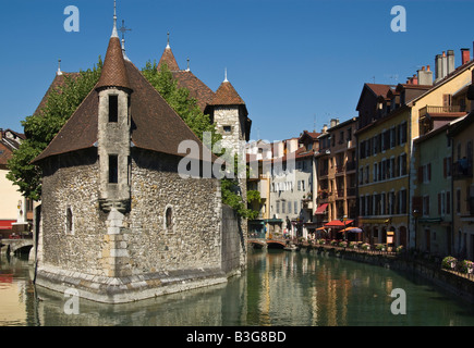 Palais de l'ile, Quai des vieux Prisons, Annecy, Hate-Savoie Banque D'Images