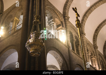 Botafumeiro en incensory la cathédrale de Santiago de Compostelle CHEMIN DE SAINT JACQUES ou CAMINO DE SANTIAGO - la région Galice Espagne Banque D'Images