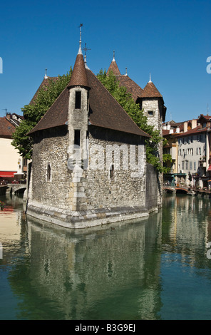 Palais de l'ile, Quai des vieux Prisons, Annecy, Hate-Savoie Banque D'Images