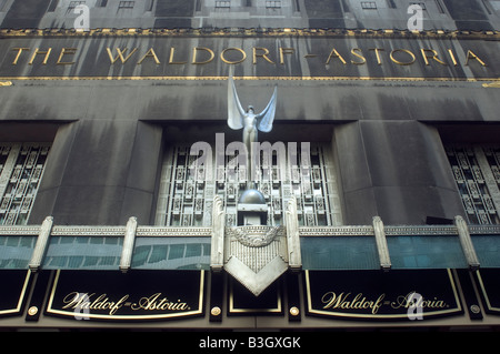Le Waldorf Astoria Hôtel sur Park Ave le 16 août 2008 Frances M Roberts Banque D'Images