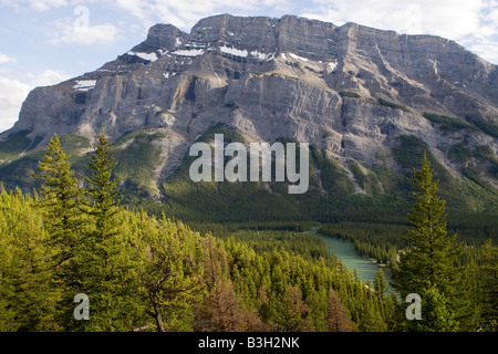 Le mont Rundle, dans le parc national Banff Banque D'Images