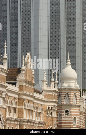 La Malaisie, Kuala Lumpur, le Sultan Abdul Samad building et Maybank Tower Banque D'Images