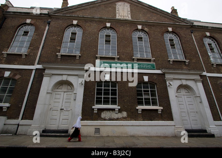 Brick Lane Jamme Mosjid The London Jamme Masjid situé dans les Spitalfields, Londres Royaume-Uni Banque D'Images