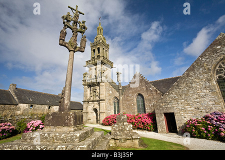 L'enclos paroissial de Sainte Marie du Ménez-Hom, à Plomodiern (France). Enclos paroissial de Sainte Marie du Ménez-Horn. Banque D'Images