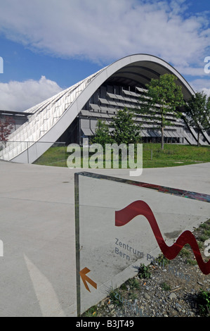 Le centre Paul Klee, un musée et monument d'architecture à Berne, la capitale de la Suisse. Banque D'Images