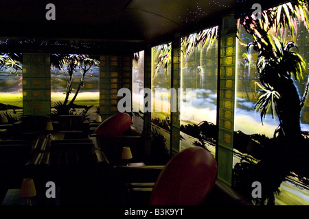 Restaurant contemporain à la mode 'Belga Queen', 32 rue de la Fosse aux Loups, Bruxelles Belgique Banque D'Images