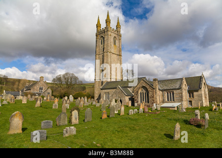 Église et cimetière, Widdecombe dans la Lande, Dartmoor, dans le Devon, Angleterre Banque D'Images