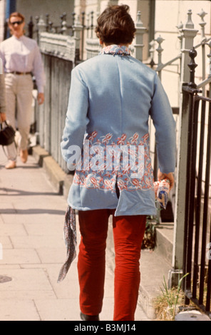 Le long de la Swinging London Kings Road, Chelsea, en 1965 Banque D'Images