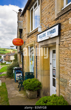 Magasins de bureau de poste de village à Hesket Newmarket, le Lake District, Cumbria, Angleterre, Royaume-Uni Banque D'Images