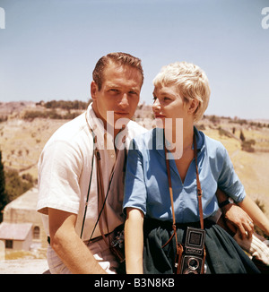 PAUL NEWMAN avec sa femme Joanne Woodward lors du tournage d'Exode à Jérusalem en 1960 Banque D'Images