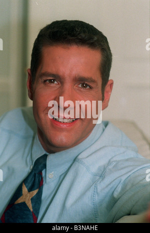 Dale Winton présentatrice TV Décembre 97 Animateur de supermarché Sweep Banque D'Images