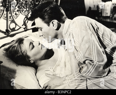 Chambre DU HAUT 1958 Remus film avec Laurence Harvey et Simone Signoret Banque D'Images