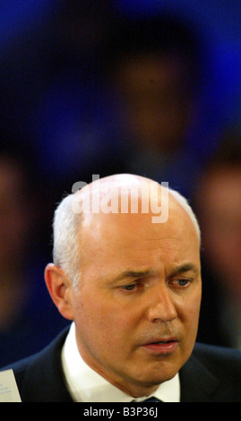 Chef conservateur Iain Duncan Smith donne son discours lors de la conférence du parti conservateur, Octobre 2003 Banque D'Images