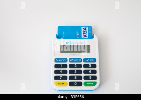 Still Life Close up Studio Une Pinsentry card reader pour une utilisation aux services bancaires en ligne pour la Barclays Bank Banque D'Images