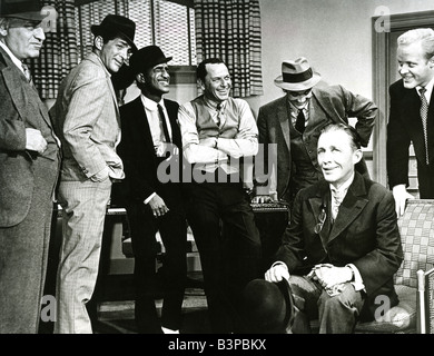 ROBIN ET LES HOTTES SEPT 1964 Warner film avec Frank Sinatra, Dean Martin, Bing Crosby et Sammy Davis Jr Banque D'Images