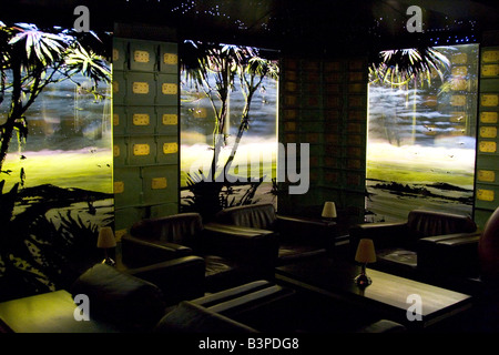 Restaurant contemporain à la mode 'Belga Queen', 32 rue de la Fosse aux Loups, Bruxelles Belgique Banque D'Images