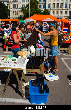 Hietalahti brocante dans le centre d'Helsinki Finlande Europe Banque D'Images