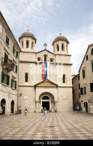 L'église de St Nicholas Kotor Baie de Kotor Monténégro Europe un site du patrimoine mondial de l'UNESCO Banque D'Images