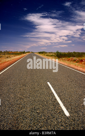 Route de l'Outback, l'Australie Banque D'Images