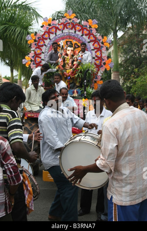 Statue Ganesh Chaturthi ou Ganesha et procession festival Ganesh Inde du Sud Banque D'Images