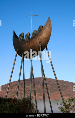 Saint Brendan Sculpture en dehors de Caherciveen, Co Kerry, Ireland Banque D'Images