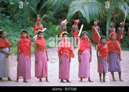 L'Océanie, l'Indonésie, l'île de Ceram, Maluku. Les gens Naulu. Banque D'Images