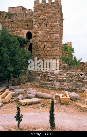 L'Asie, Liban. Ancienne ville portuaire utilisé par les croisés. Banque D'Images