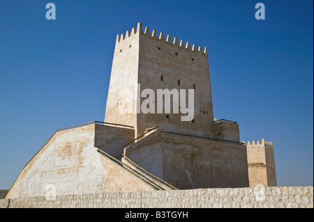 Le Qatar, l'Umm Salal, Umm Salal Mohammed. Umm Salal Mohammed Fort. Barzan, Tour du Golfe arabe traditionnelle structure défensive Banque D'Images