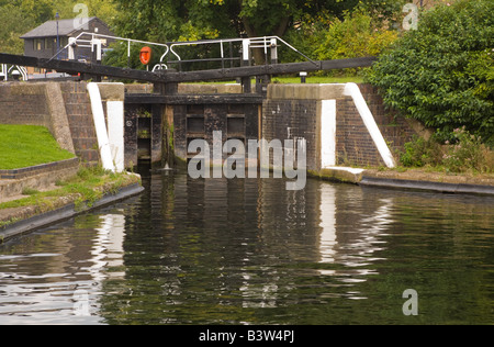 D'écluses du Grand Union Canal, au Harefield, Middlesex, à l'ouest de Londres, Angleterre du Sud-Est, Banque D'Images