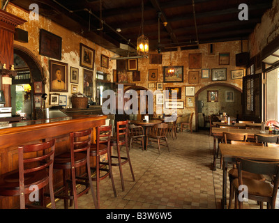 Louisiane,USA,New Orleans French Quarter,Napoléon,chambre un célèbre quartier français bar and restaurant Banque D'Images