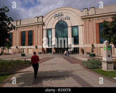 Entrée de John Lewis department store à Trafford Centre retail park, Manchester, Lancashire, Nord Ouest de l'Angleterre, Royaume Uni. Banque D'Images