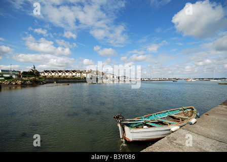 L'estuaire à Malahide, Co Dublin, Irlande, en regardant vers la Marina Village. Banque D'Images