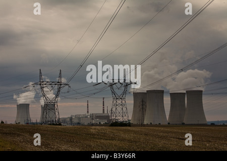 Centrale nucléaire de Dukovany Banque D'Images