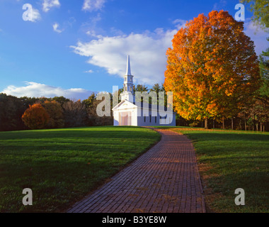 USA, Massachusetts, Sudbury. Vue sur Martha-Mary chapelle construite dans le style colonial par Henry Ford. Banque D'Images