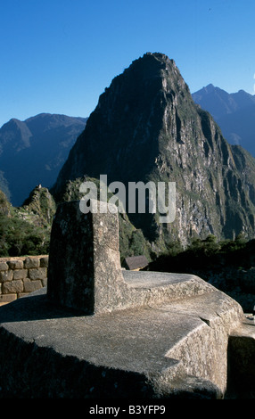 Pérou, vallée de l'Urubamba, Machu Picchu. L'Intiwatana (le poste de relais du soleil) Banque D'Images