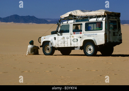 Dans le véhicule de l'expédition Ténéré région du Sahara central, au Niger. Banque D'Images