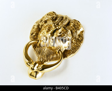 Lions Head doorknocker en laiton Banque D'Images